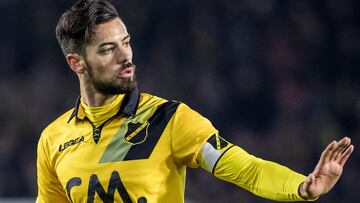 Pablo Mari con el NAC Breda.