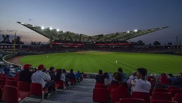 Vista panorámica del Estadio Alfredo Harp Helú en una tarde de beisbol