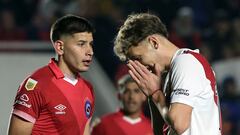 River Plate's forward Facundo Collidio (R) reacts after missing a chance to score during the Professional League Cup football match between Agentinos Juniors and River Plate at the Diego Armando Maradona stadium in Buenos Aires on August 20, 2023. (Photo by ALEJANDRO PAGNI / AFP)