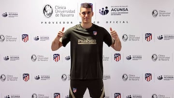 Grbic en el reconocimiento m&eacute;dico con el Atl&eacute;tico