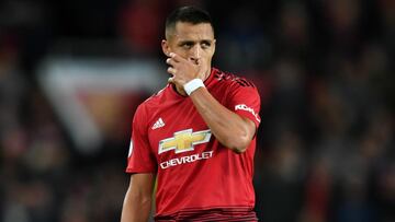 Alexis Sánchez told Manchester United won't carry players