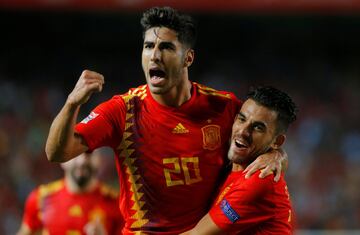 2-0. Marco Asensio celebró el tercer gol con Dani Ceballos.