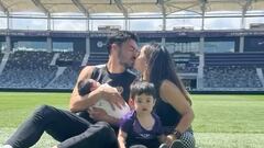 Suazo será dirigido por un eterno candidato a la Roja y firma su mayor contrato en Europa