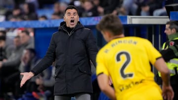 Vitoria, 23/02/2026.- El entrenador del Girona, Míchel, durante el encuentro correspondiente a la jornada 25 de LaLiga EA Sports que disputan Alavés y Girona en el estadio de Mendizorroza, este lunes en Vitoria. EFE/ Adrián Ruiz Hierro