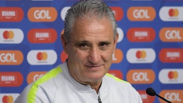 Tite, lo tiene claro: "El ADN de Vinicius es jugar por la izquierda"