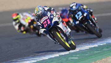 Alonso L&oacute;pez con la Husqvarna.