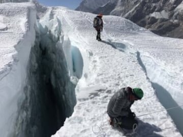 Everest: las imágenes de Alex Txikon en el glacial Khumbu