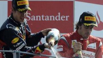 Alonso: "Ya no tenemos nada que perder con Vettel"