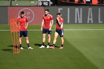 Aimar Oroz, Moncayola y Rubén Peña.