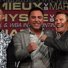 Julio César Chávez: "Hay algo raro en la suspensión de Canelo"