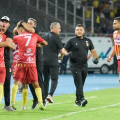 Plantel del Pereira responde a la suspensión de los contratos