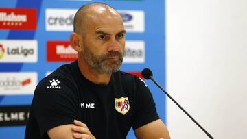 Paco J&eacute;mez, entrenador del Rayo, en rueda de prensa