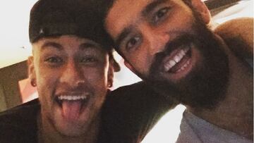 Arda Turan y Neymar