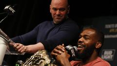 Jon Jones y Dana White.