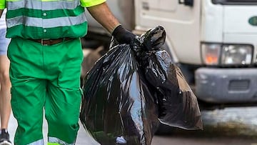 Valoriza, servicio de limpieza y de recogida de basuras de Toledo. Recogida de bausra y bolseo en el casco histórico