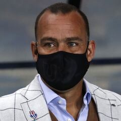 Dudamel abandona rueda de prensa y deja su futuro en el aire