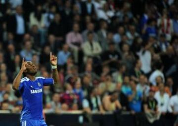 37 a&ntilde;os de edad cumple Didier Drogba, delantero marfile&ntilde;o del Chelsea.