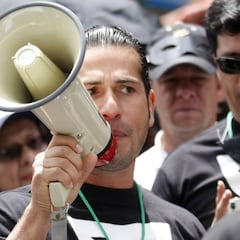 Gregorio Pernía defiende a Epa Colombia