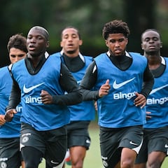 Chelsea para desenhar um chicote: nove rebelião