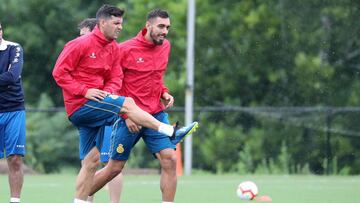 Borja Iglesias y Javi López, el Panda y “el Águila de Osuna”