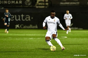 Aprobados y suspensos del Ceuta: de la tormenta al control