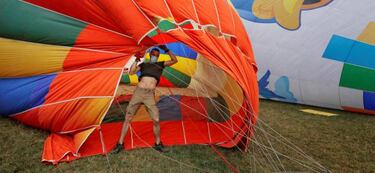 Arranc¨® el 'European Balloon Festival' de Igualada