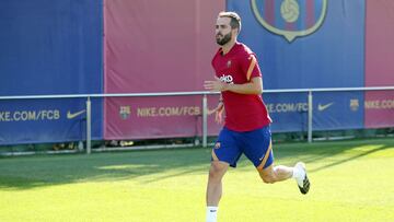 Pjanic se reincorpora a los entrenamientos
