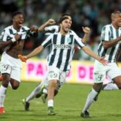 Nacional con Peñarol, Cristal y ganador Huracán-Caracas