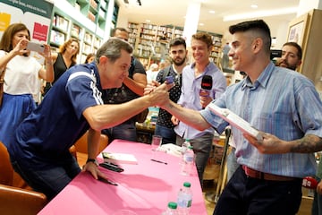 Álvaro Benito, tampoco quiso perderse la presentación del libro de Roncero.