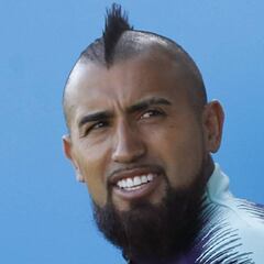 Italia embarga cuatro casas a Vidal por una deuda de 18.489€