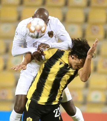 El volante colombiano disputó 78 minutos con Al Rayyan en la derrota ante Qatar SC en el regreso de la QSL. El '10' volvió a jugar luego de un mes y medio.