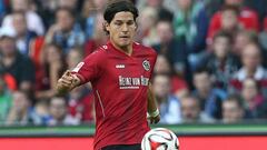 Miiko Albornoz es citado de urgencia por Pizzi a la Roja