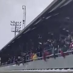 Los fans abarrotan el entreno del Athletic tras meterse en la final de Copa