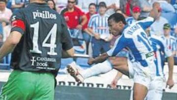 <b>PARTIDAZO. </b>Uche abrió el marcador en el partido del pasado domingo entre Recre y Racing.