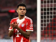MUNICH, GERMANY - OCTOBER 22: Luis Diaz of Bayern Muenchen looks on during the UEFA Champions League 2025/26 League Phase MD3 match between FC Bayern München and Club Brugge KV at Football Arena Munich on October 22, 2025 in Munich, Germany. (Photo by Stefan Matzke - sampics/Getty Images)