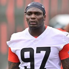Cleveland Browns release Perrion Winfrey amid assault investigation. What do we know?
