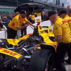 Álex Palou rompe el motor Honda y Penske asusta