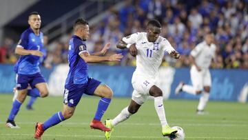 during the game El Salvador vs Honduras, corresponding to Group C of the 2019 CONCACAF Gold Cup, at Banc of California Stadium, Los Angeles, on June 25, 2019. <br><br> durante el partidoEl Salvador vs Honduras, Correspondiente al Grupo C d