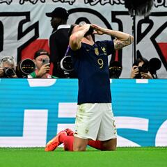 Giroud hace historia