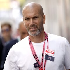 Francia acepta el capote de Zidane