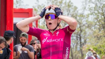 05/05/23 
VUELTA CICLISTA A ESPAA FEMENINA
LA VUELTA FEMENINA - 4 Etapa
LA CABRERA - MIRADOR DE PEAS LLANAS. RIAZA
VENCEDORA 17 DEMI VOLLERING