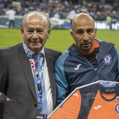 Cruz Azul desmiente salida de Billy Álvarez de la Cooperativa