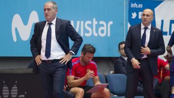 El entrenador del Barcelona de fútbol sala, Andreu Plaza, durante el partido de Playoffs por el título de Liga ante el Movistar Inter.