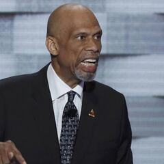 Abdul-Jabbar: "La NBA ha puesto la salud pública por delante, algo que no puede decir Trump"