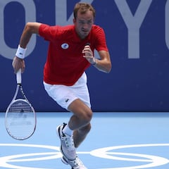 Medvedev la toma con la prensa: "Deberías estar avergonzado"