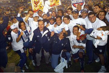 Pachuca
⋆ Invierno 2001
⋆ Apertura 2003
⋆ Clausura 2006
⋆ Clausura 2007