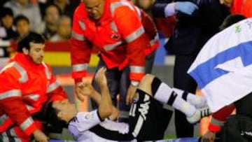 Aduriz sufre un esguince y no estará ante el Schalke