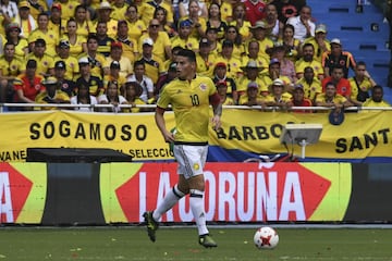 Partido con estadio lleno en Barranquilla.