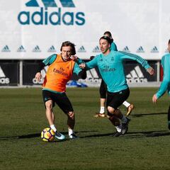 Bale no se entrenó; Varane sigue trabajando al margen del grupo