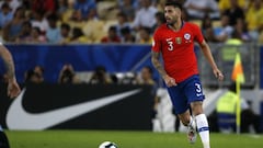 Guillermo Maripán golpeó la mesa por el tema Vidal-Bravo